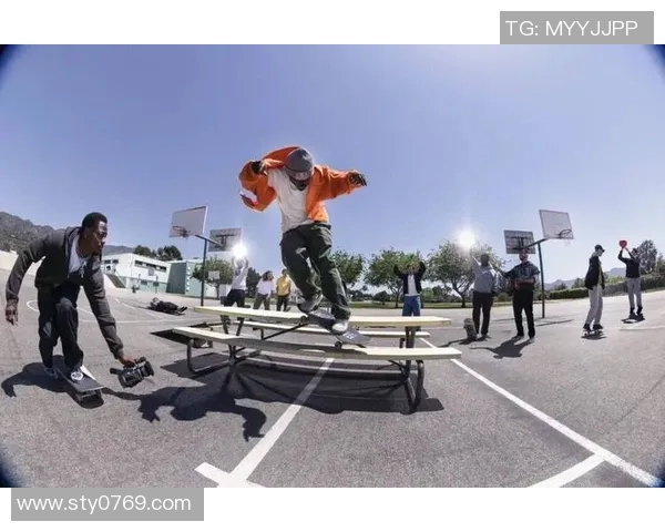 专访滑板传奇周伟揭秘成功背后的秘密与奋斗历程